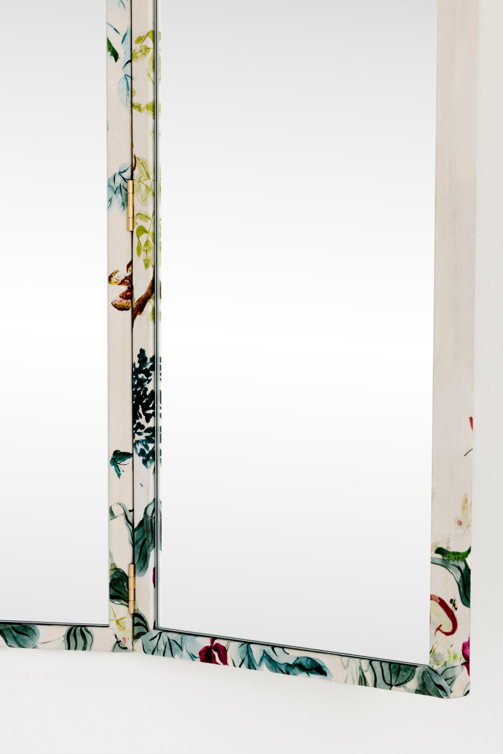Idunn Printed Fabric Triptych Wall Mirror in Lya Butterfly, product view 4