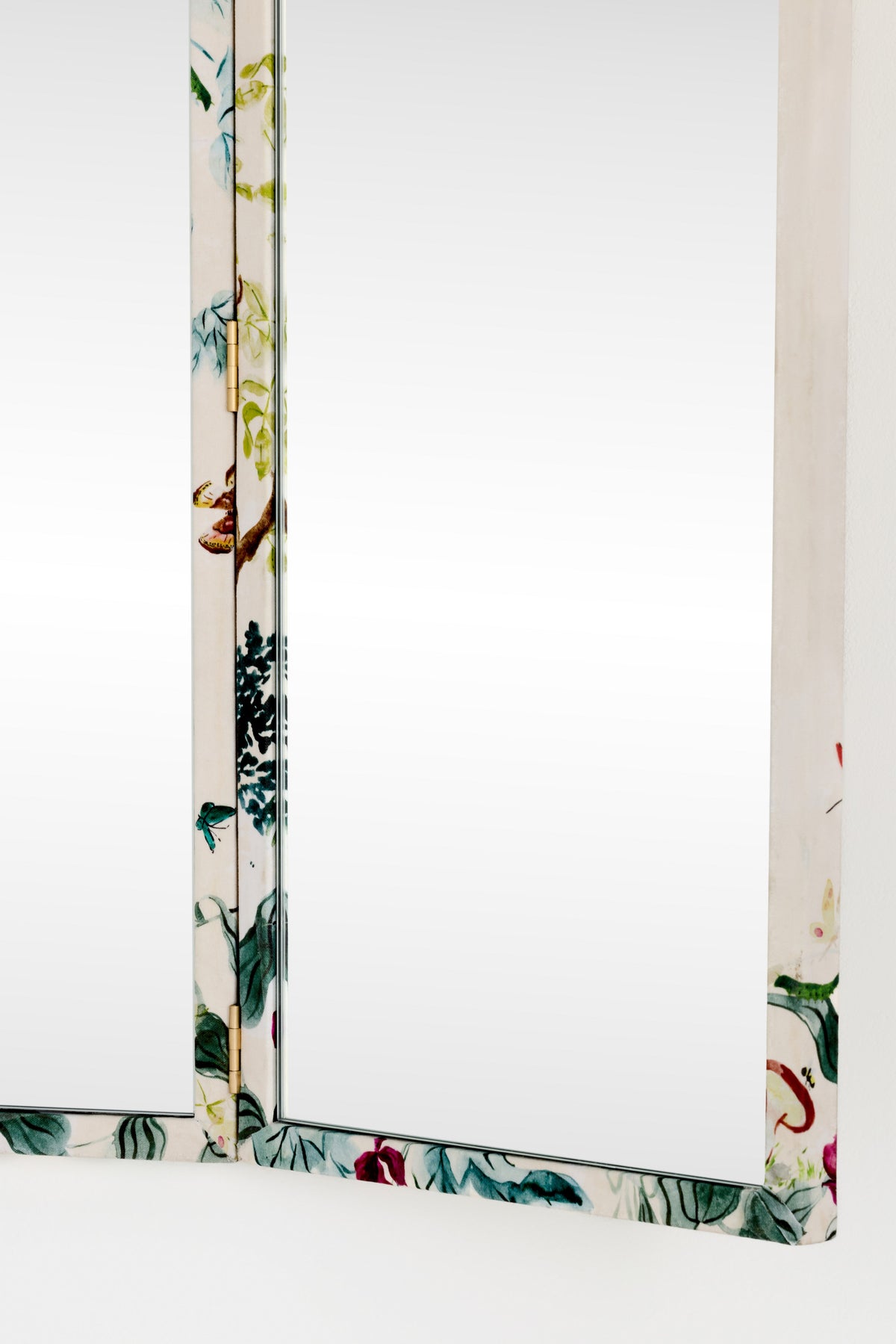 Idunn Printed Fabric Triptych Wall Mirror in Lya Butterfly, product view 4