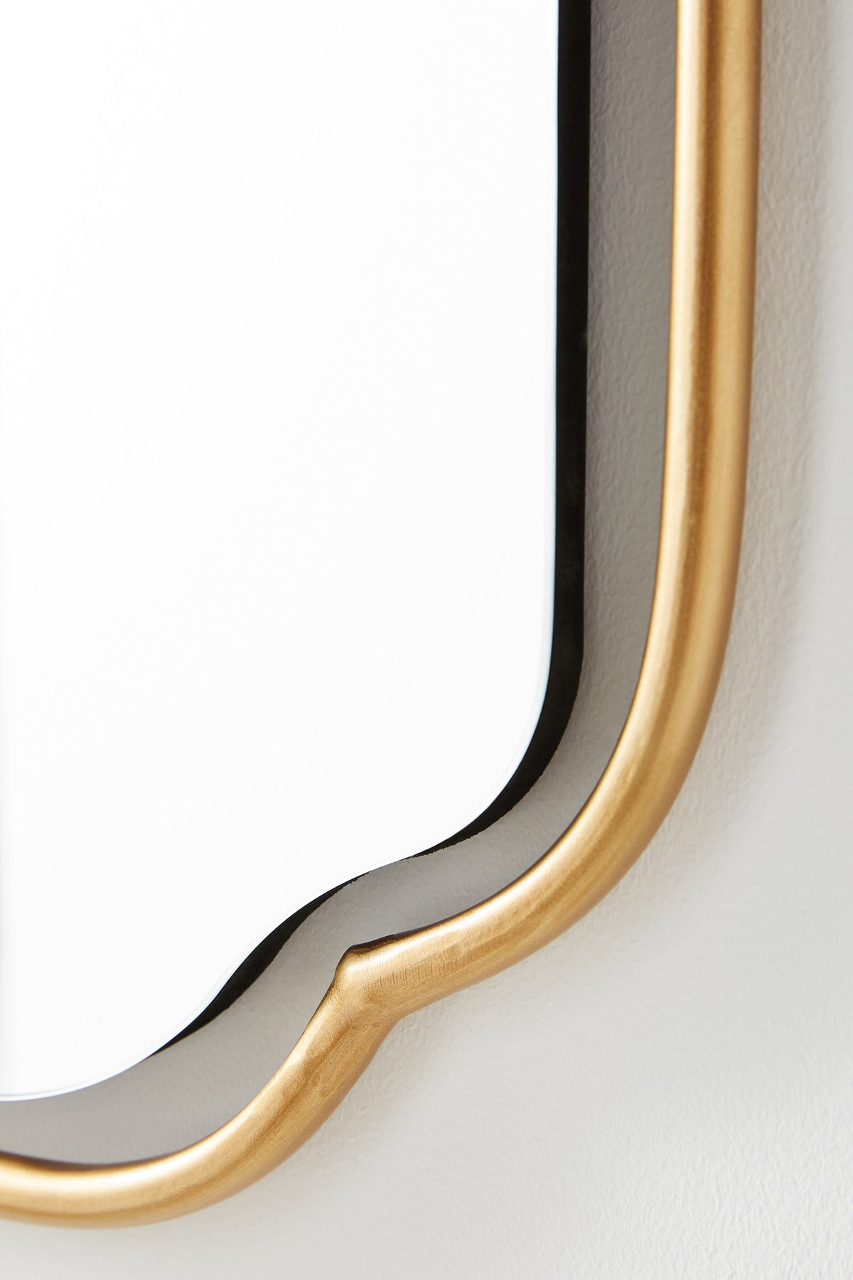 Thora Art Deco Metal Bathroom Wall Mirror in Gold, product view 8