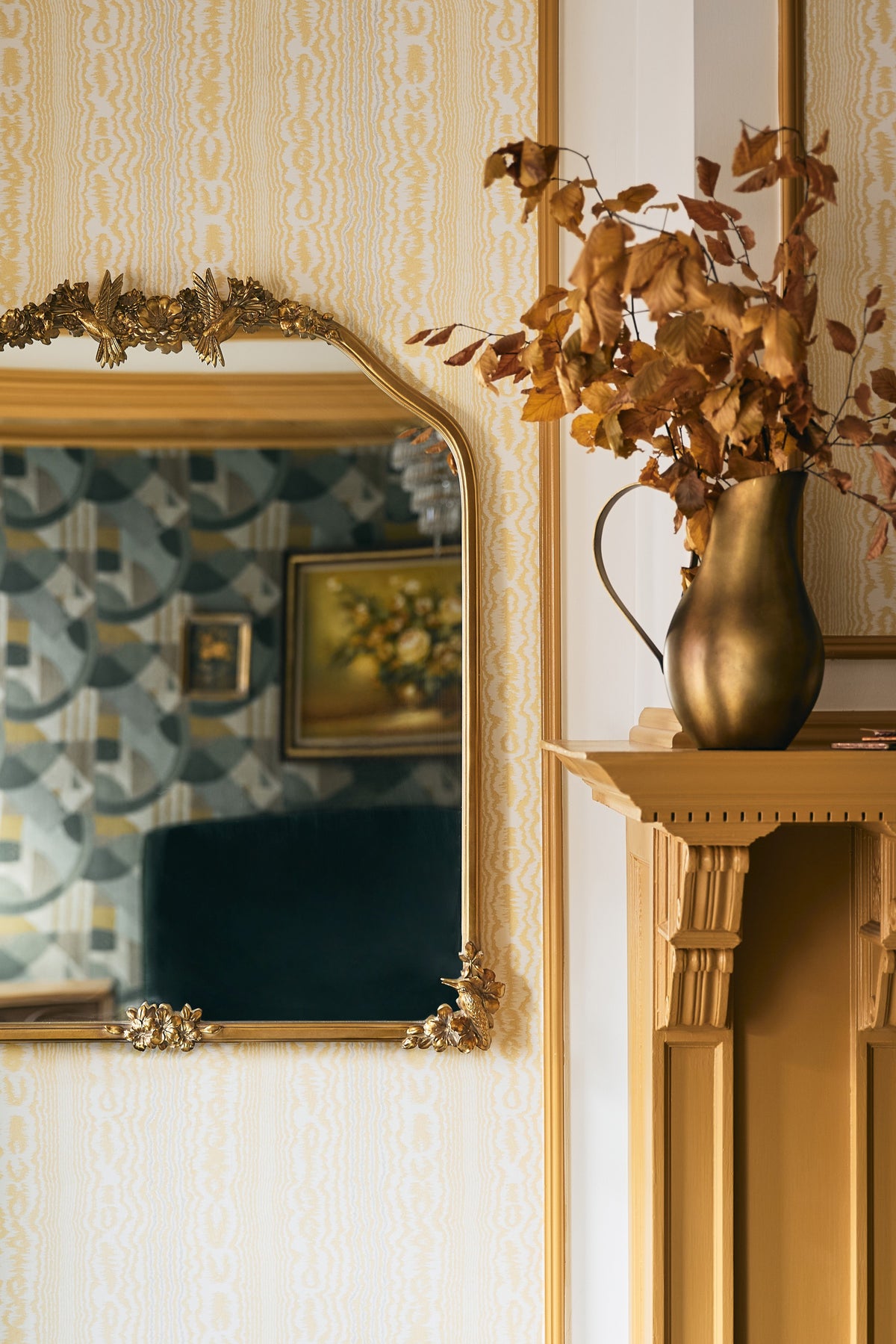 Vala Hummingbird Floral Gold Arched Mantel Mirror, product view 3